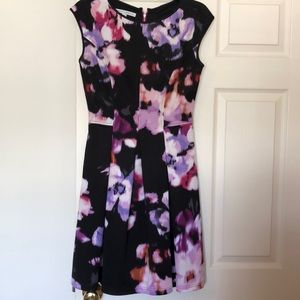 Floral dress size 6 by Maggy London